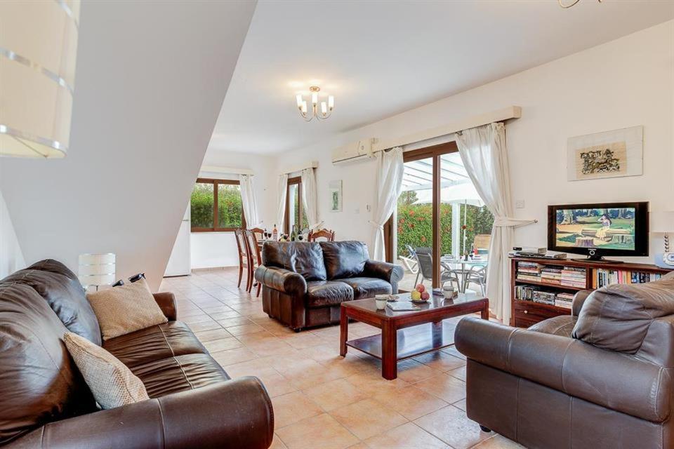 Argaka Beachfront Villa Pafos Zewnętrze zdjęcie